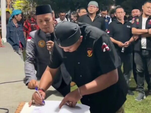 Squad Nusantara DPC Pati Tandatangani Pakta Integritas, Teguhkan Komitmen Jaga Kondusifitas 