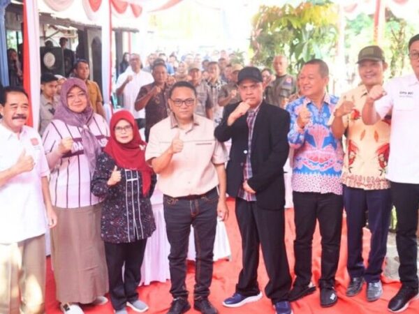 Chandra Resmikan Program Bedah Rumah Tak Layak Huni di Desa Sukoharjo Margorejo